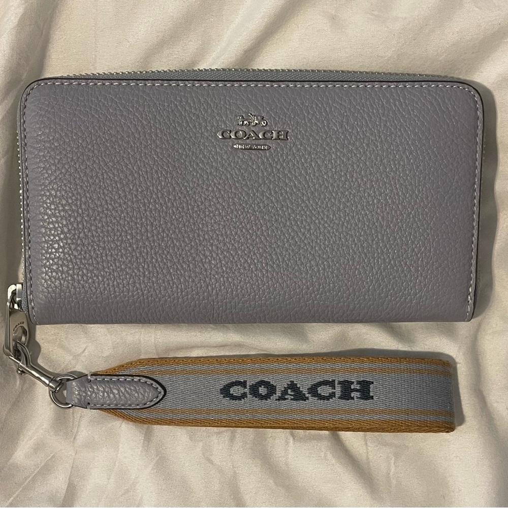 COACH Long Zip Wallet